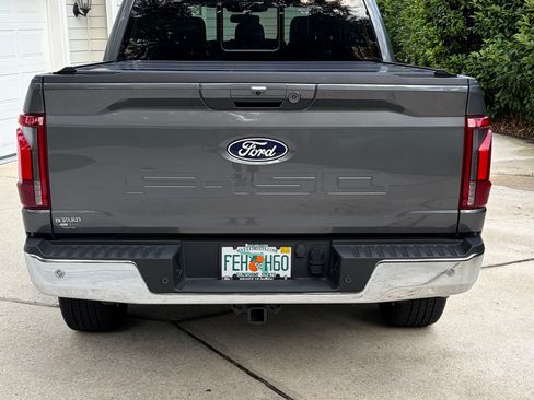 Used 2025 Ford F150 Lariat w/ Equipment Group 501A Mid AWD/4WD image 5