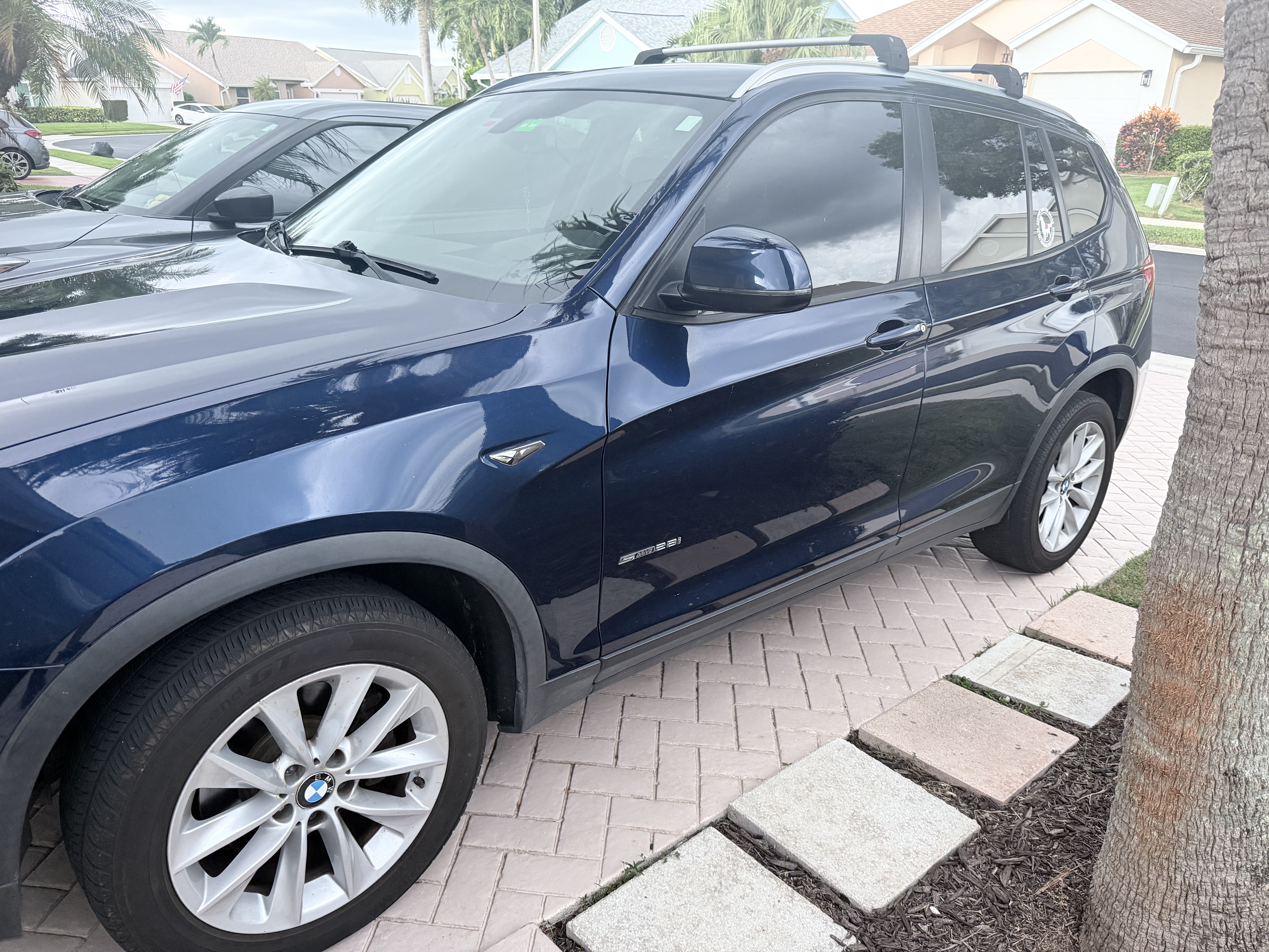 Used 2017 BMW X3 sDrive28i RWD image 2