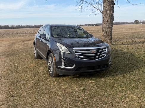 Used 2017 Cadillac XT5 FWD image 4