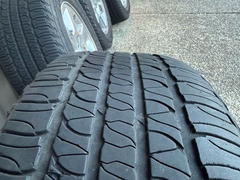 Used 2006 Jeep Commander 4WD image 14