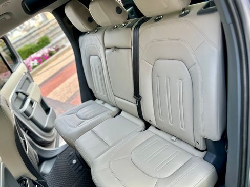 Used 2022 Land Rover Defender 110 S image 18