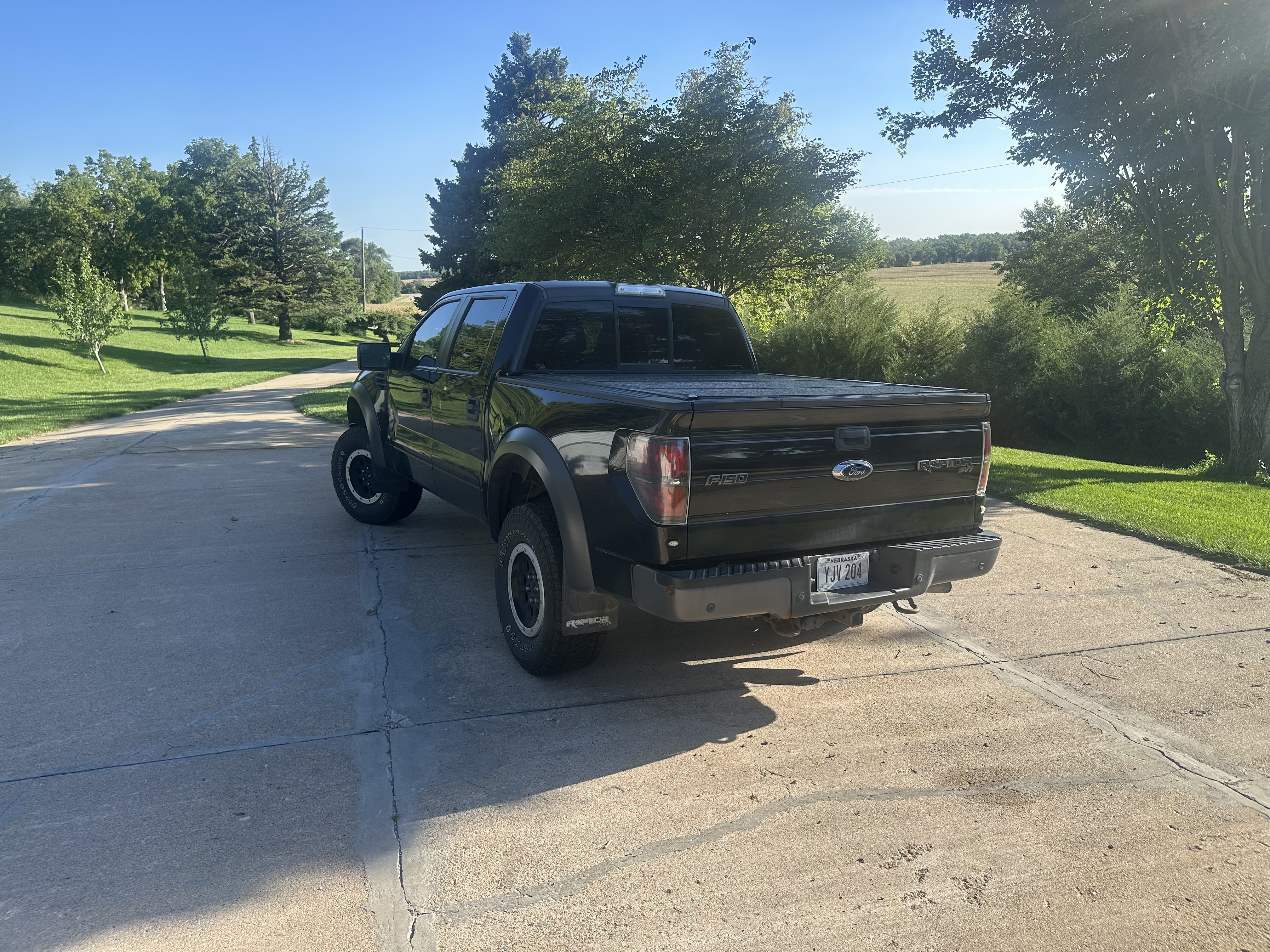 Used 2014 Ford F150 Raptor w/ Equipment Group 801A Luxury AWD/4WD image 13