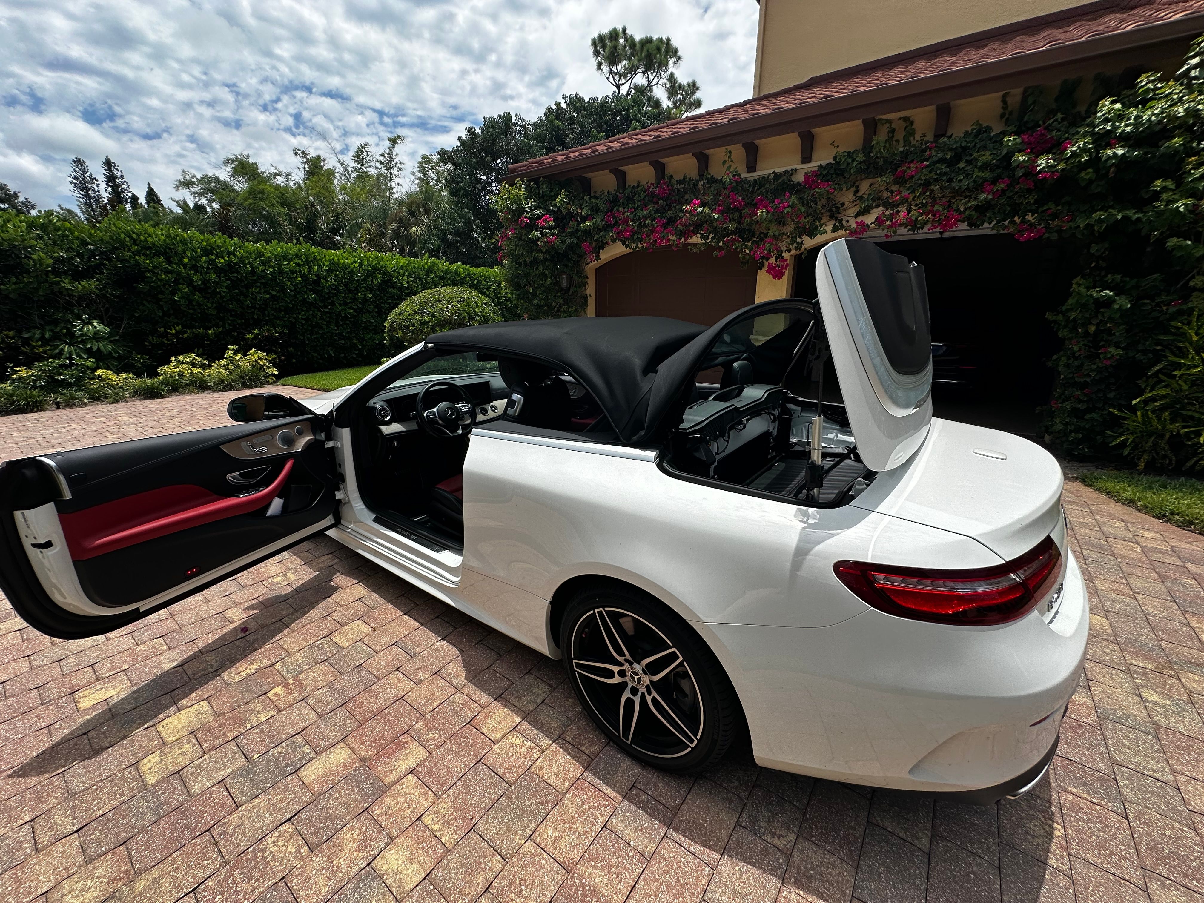 Used 2020 Mercedes-Benz E 450 Cabriolet image 12