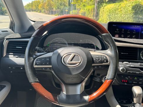 Used 2019 Lexus RX 450h AWD w/ Navigation Package image 13