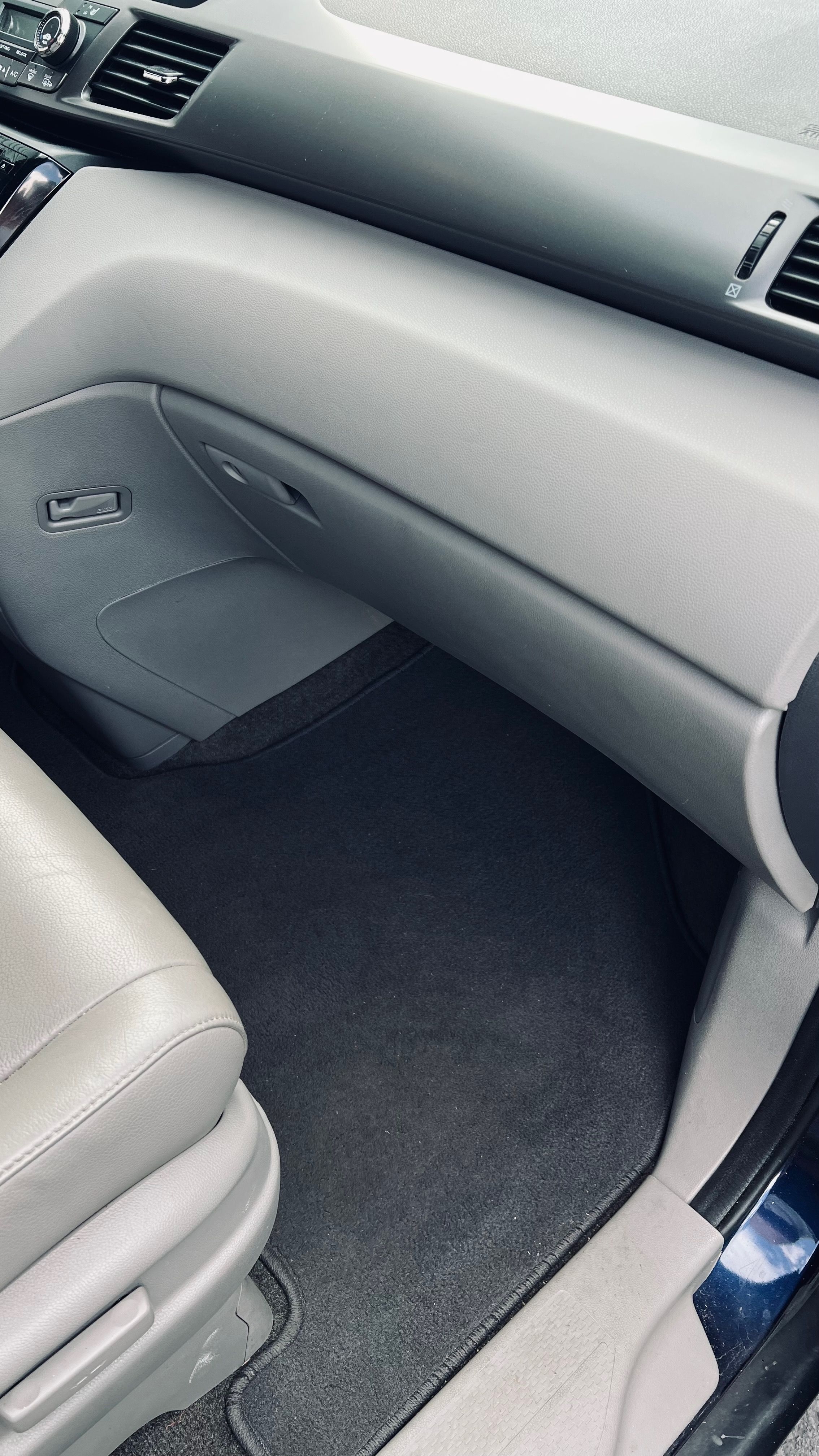Used 2016 Honda Odyssey EX-L image 12