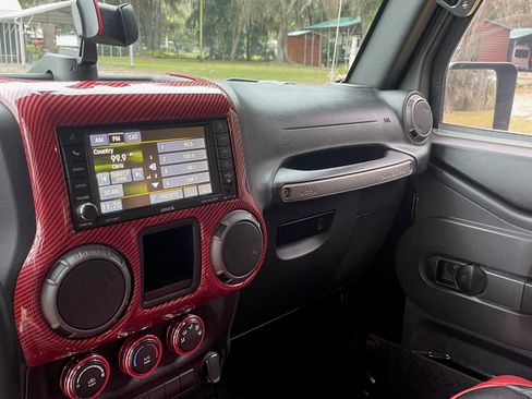 Used 2017 Jeep Wrangler Sport w/ Quick Order Package 23S image 5