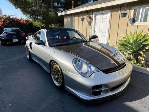 Used 2002 Porsche 911 GT2 image 4