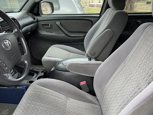 Used 2006 Toyota Tundra SR5 image 6