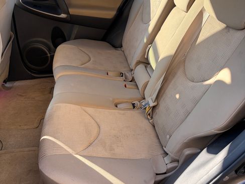 Used 2010 Toyota RAV4 4WD image 13