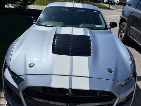 Used 2022 Ford Mustang Shelby GT500 w/ Technology Package image 8