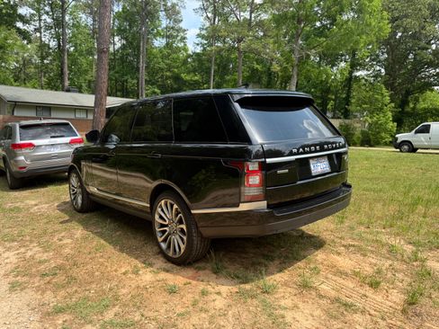 Used 2017 Land Rover Range Rover Supercharged image 8