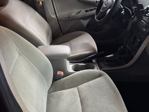 Used 2012 Toyota Corolla L image 17