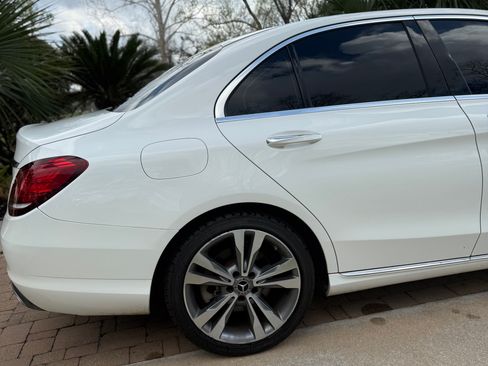 Used 2019 Mercedes-Benz C 300 Sedan image 11