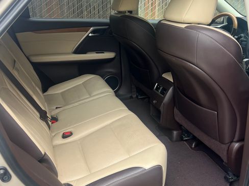 Used 2019 Lexus RX 350 AWD w/ Navigation Package image 4