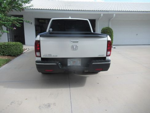 Used 2019 Honda Ridgeline RTL image 5