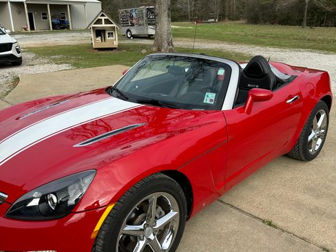 Used 2008 Saturn Sky Red Line image 2