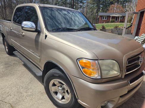 Used 2004 Toyota Tundra SR5 image 5