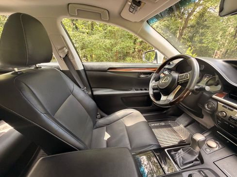 Used 2017 Lexus ES 350 FWD image 17