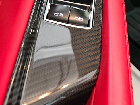 Used 2021 Chevrolet Corvette Stingray Premium Cpe w/ Z51 Performance Package image 14