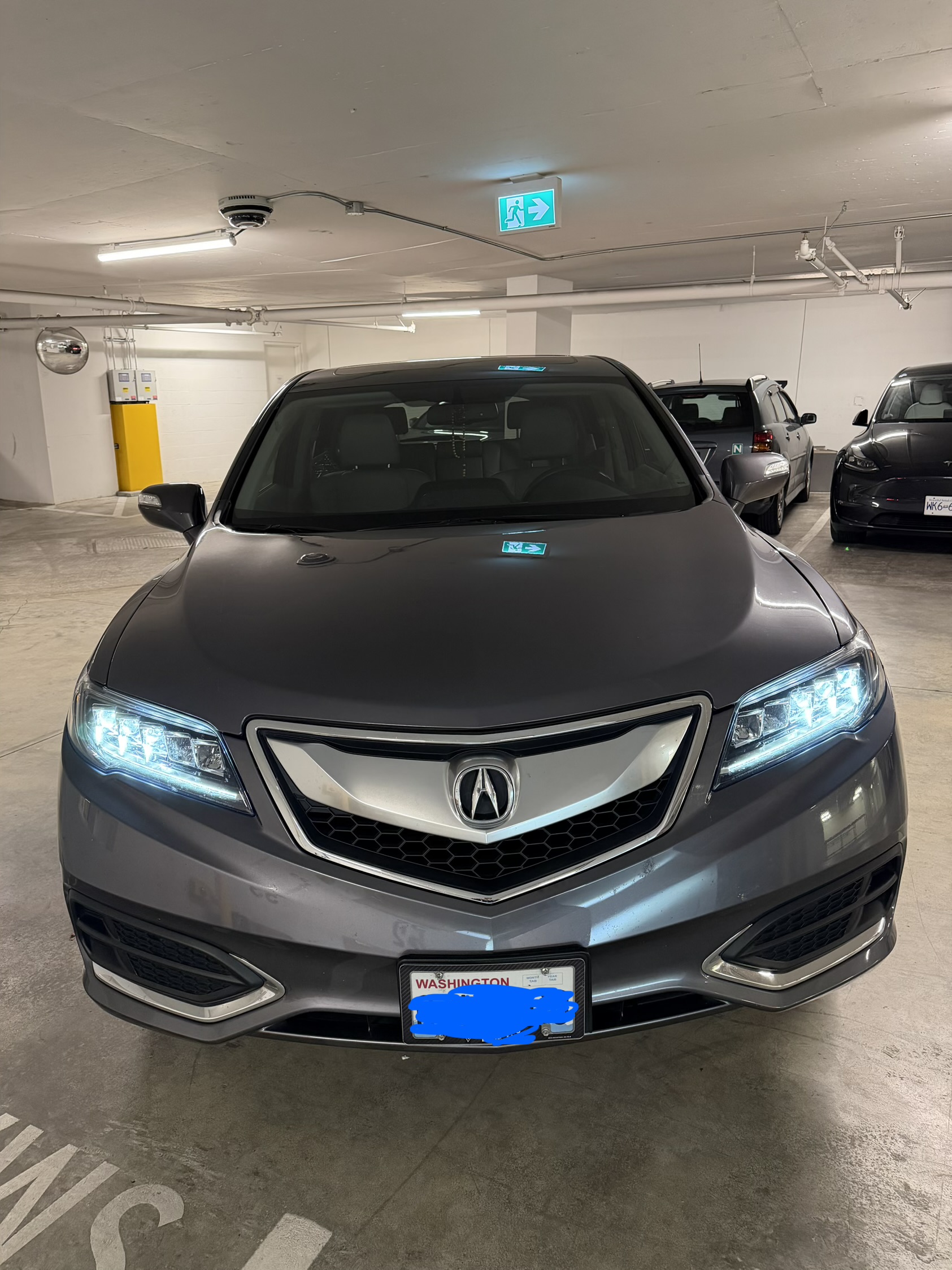 Used 2017 Acura RDX w/ Technology Package AWD/4WD image 19