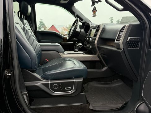 Used 2018 Ford F150 Limited image 5