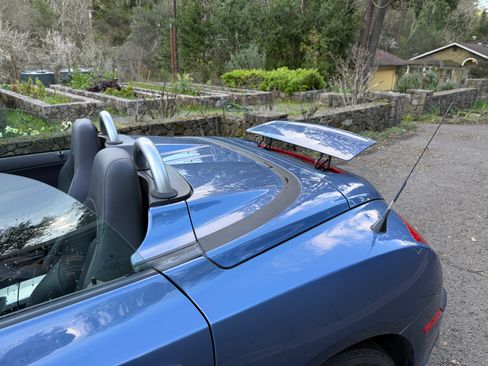 Used 2005 Chrysler Crossfire Limited image 14