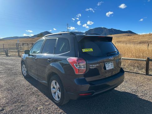 Used 2014 Subaru Forester 2.5i Touring AWD/4WD image 8