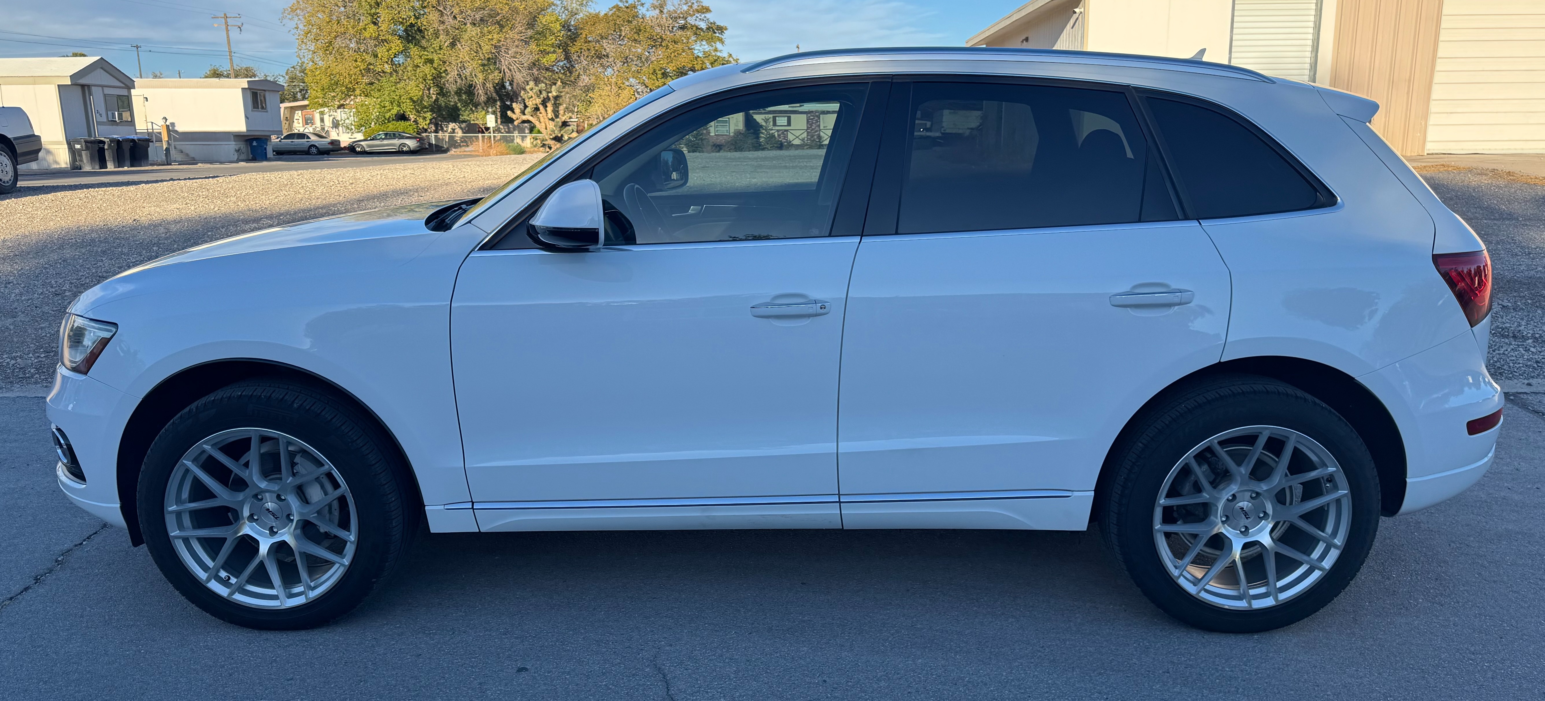 Used 2015 Audi Q5 2.0T Premium Plus AWD/4WD image 12