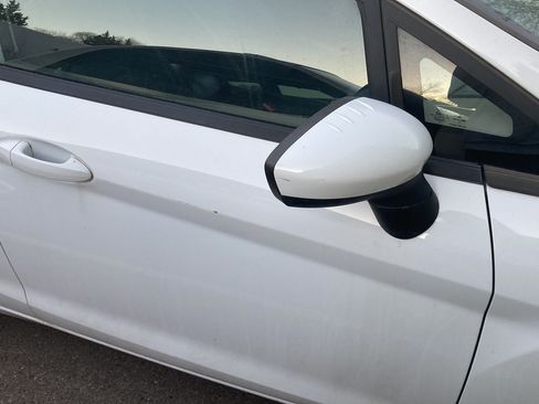 Used 2018 Ford Fiesta SE image 10