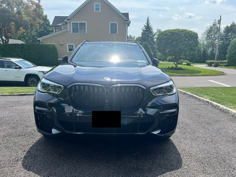 Used 2022 BMW X5 xDrive45e w/ M Sport Package AWD/4WD image 2