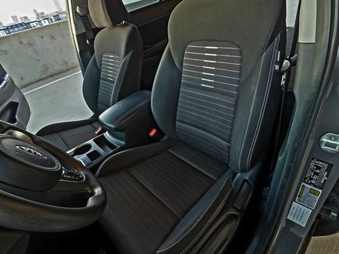 Used 2018 Kia Sportage LX image 24