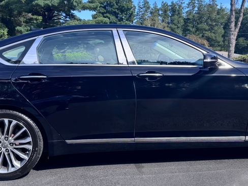 Used 2016 Hyundai Genesis 3.8 w/ Option Group 04 AWD/4WD image 9