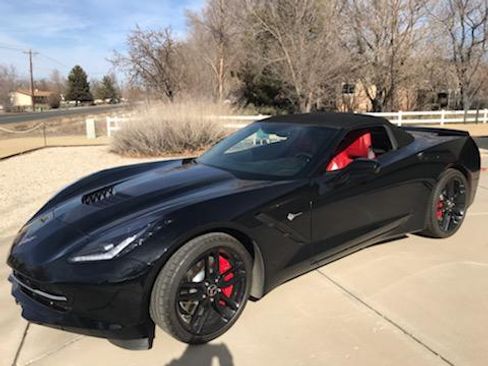 Used 2014 Chevrolet Corvette Stingray Z51 Convertible 2D w/ Battery Protection Package image 2