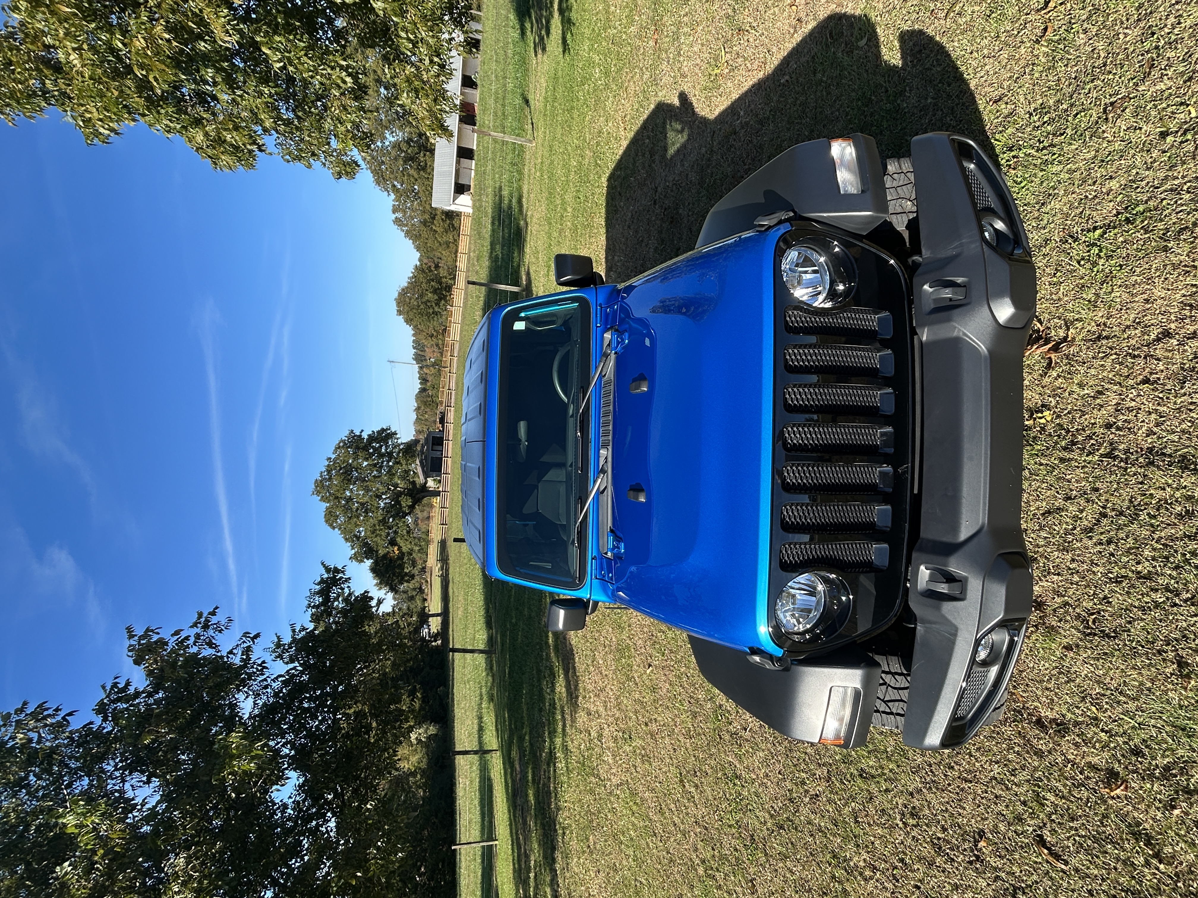 Used 2022 Jeep Wrangler Sport AWD/4WD image 9