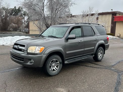 Used 2006 Toyota Sequoia Limited image 4