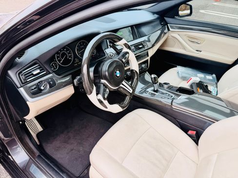 Used 2014 BMW 528i xDrive Sedan image 9