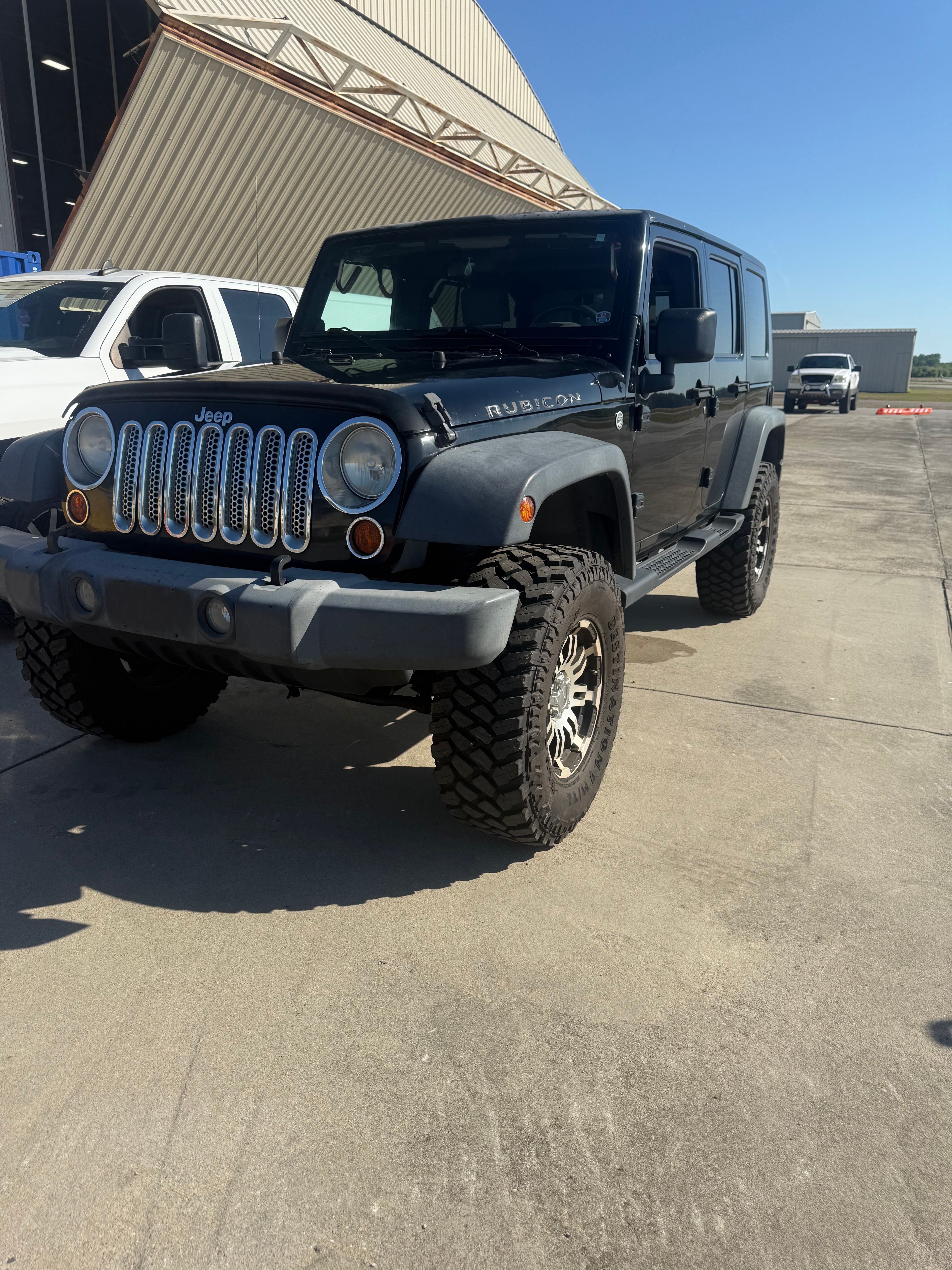 Used 2007 Jeep Wrangler Unlimited X AWD/4WD image 1