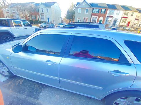 Used 2005 Dodge Magnum SE image 10