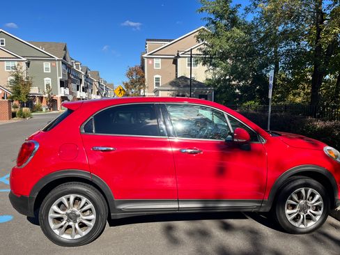 Used 2016 FIAT 500X Easy image 1
