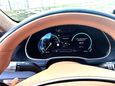 Used 2023 Genesis GV80 3.5T w/ Prestige Package image 18