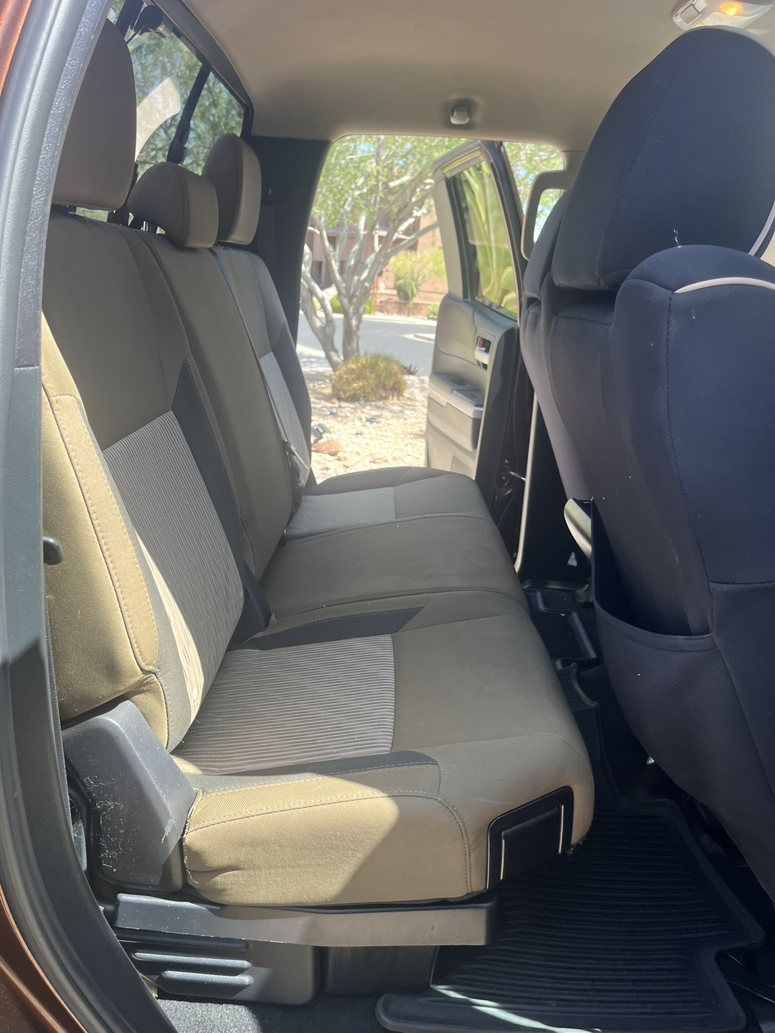 Used 2017 Toyota Tundra SR5 w/ SR5 Upgrade Package RWD image 23