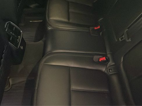 Used 2019 Porsche Macan S w/ Premium Package Plus AWD/4WD image 22