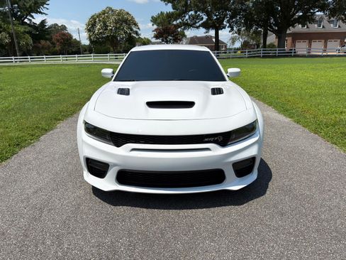 Used 2022 Dodge Charger SRT Hellcat w/ Harman/Kardon Audio Group RWD image 10