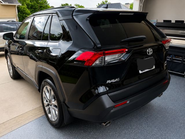 Used 2025 Toyota RAV4 XLE Premium w/ Weather Package AWD/4WD image 16