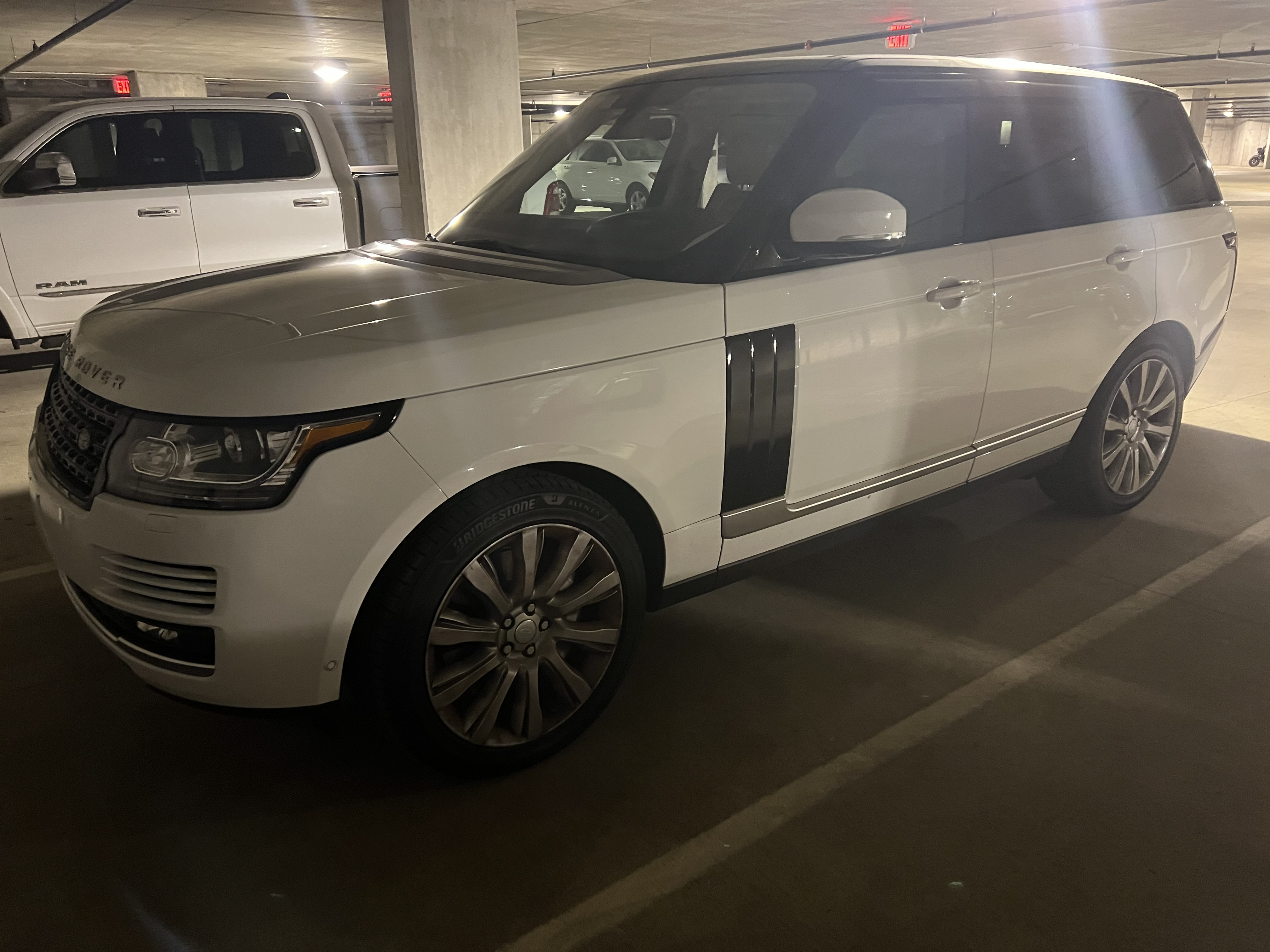 Used 2016 Land Rover Range Rover HSE AWD/4WD image 5