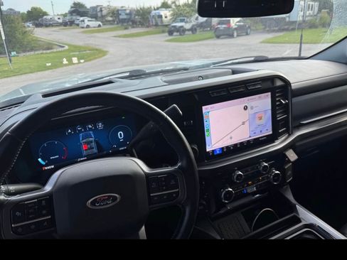 Used 2024 Ford F350 Lariat w/ Lariat Ultimate Package AWD/4WD image 4