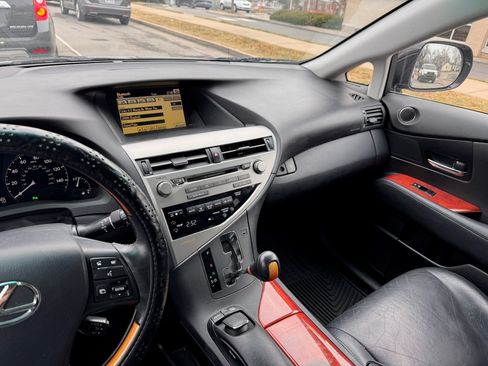 Used 2010 Lexus RX 350 2WD image 9