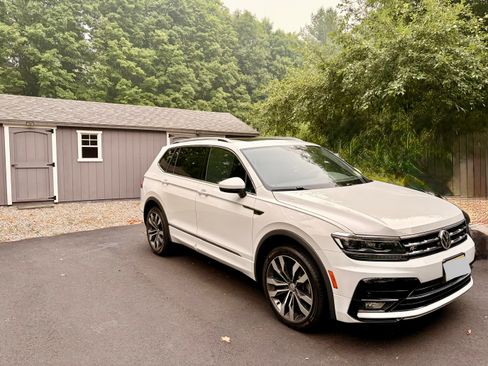 Used 2021 Volkswagen Tiguan SEL Premium R-Line AWD/4WD image 1