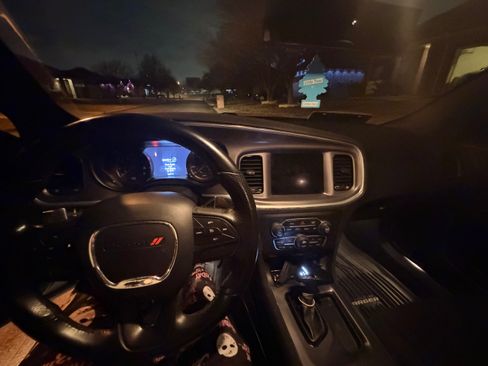 Used 2021 Dodge Charger R/T w/ Blacktop Package image 8