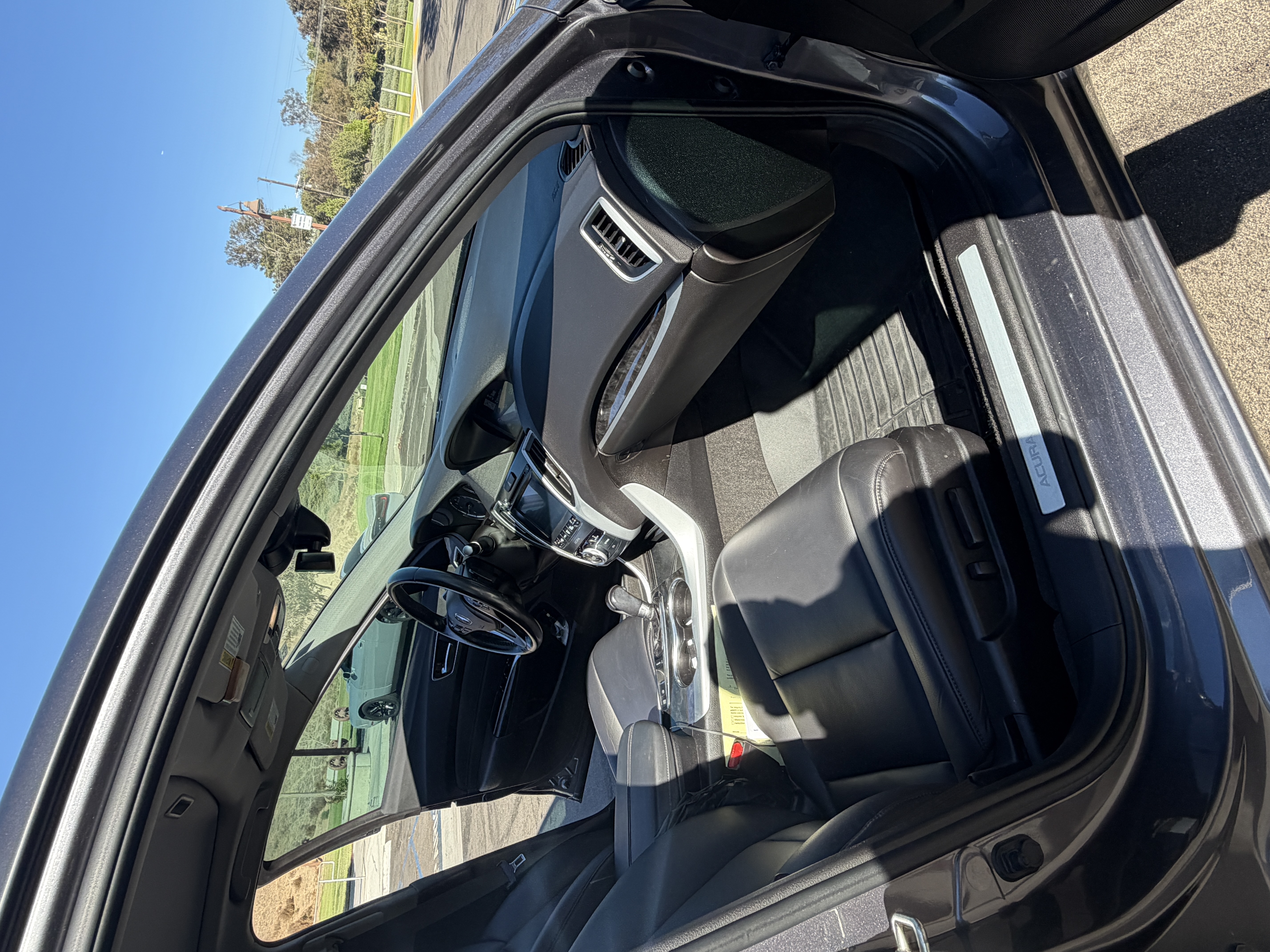 Used 2020 Acura TLX FWD image 9